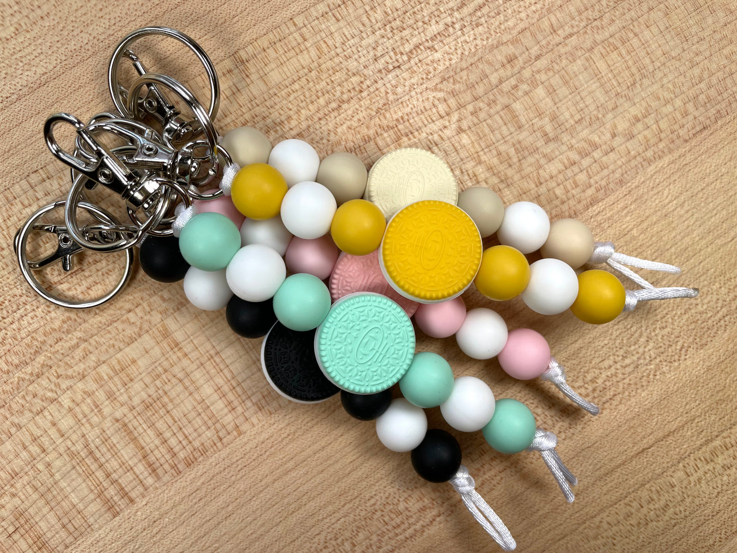 Silicone Bead Keychain - Oreo Bead