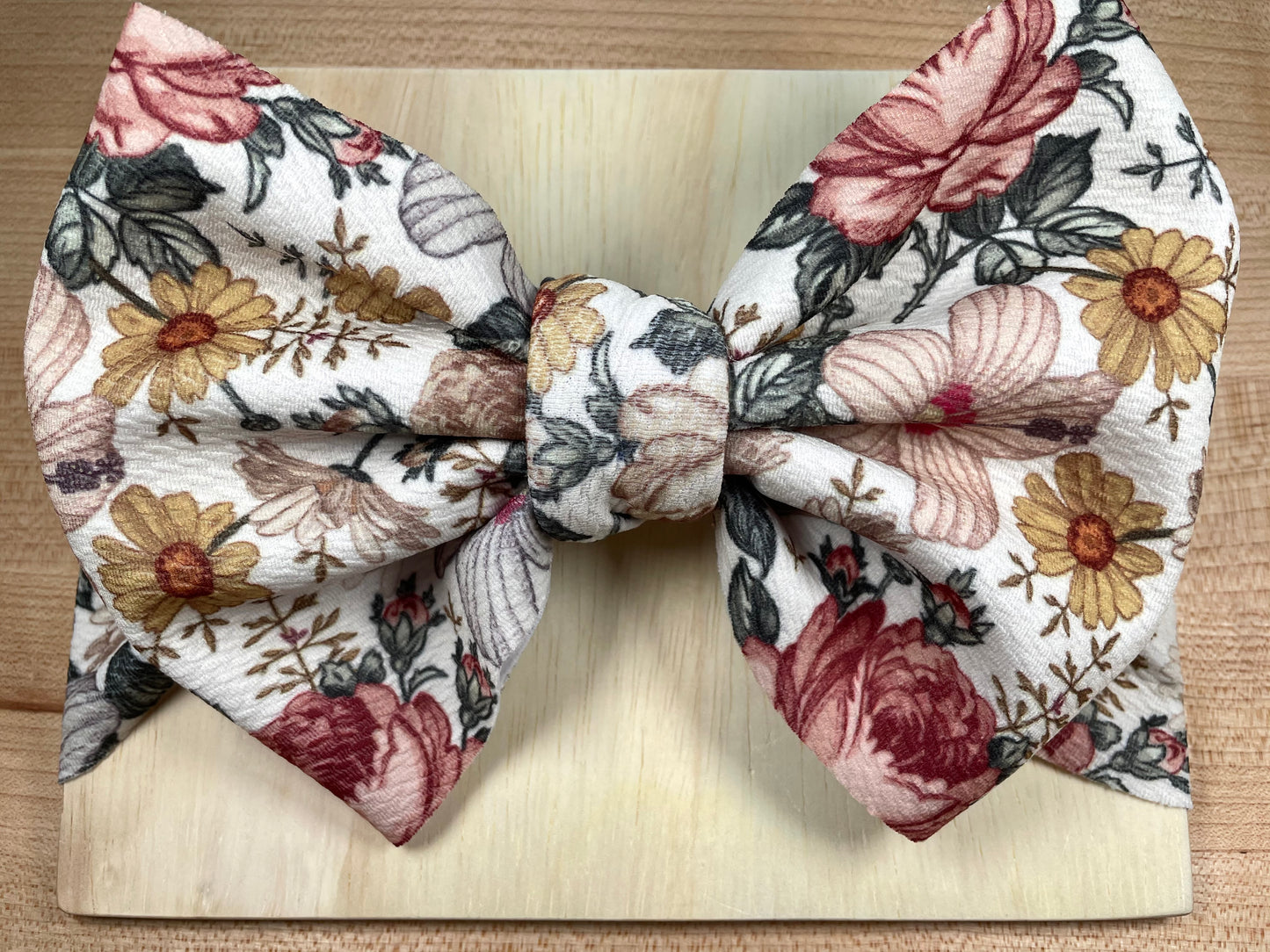 Textured Oversized Baby Bow Headwrap - Neutral Floral